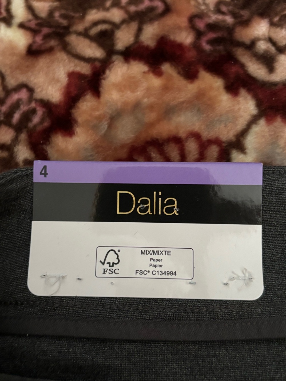 Dalia Woman’s Straight-Leg Dress Pants in Charcoal Gray Size 4 - Picture 3 of 4